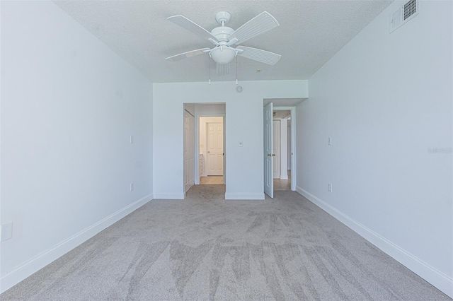 4595 CHANCELLOR STREET NE 109, St Petersburg, FL 33703