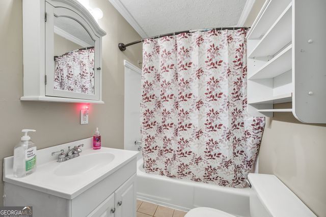 3939 Hillside Lane, Douglasville, GA 30135