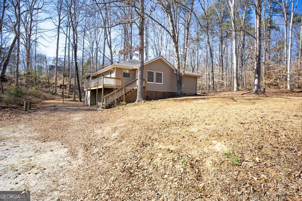 3939 Hillside Lane, Douglasville, GA 30135