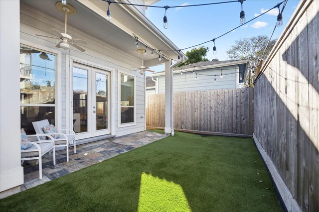 1108 Voight Street, Houston, TX 77009