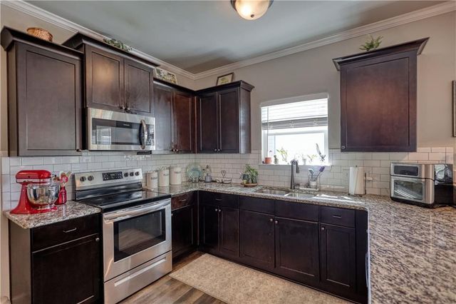 452 Trousseau Lane, Mcdonough, GA 30252
