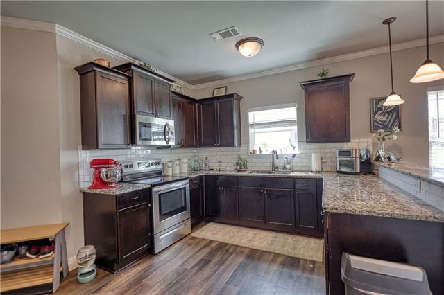 452 Trousseau Lane, Mcdonough, GA 30252