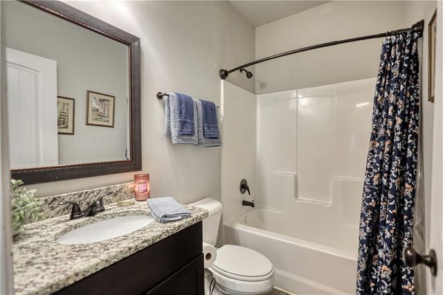452 Trousseau Lane, Mcdonough, GA 30252