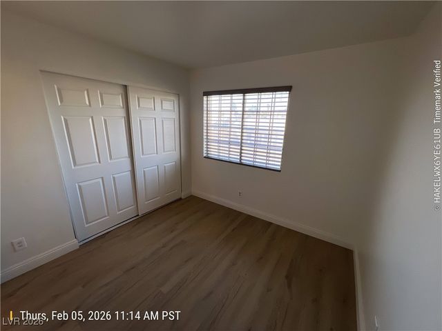 2072 Crowley Way, Las Vegas, NV 89142