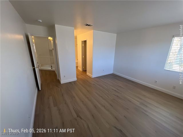 2072 Crowley Way, Las Vegas, NV 89142