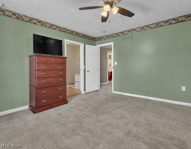 685 W Lake Street, Ravenna, OH 44266