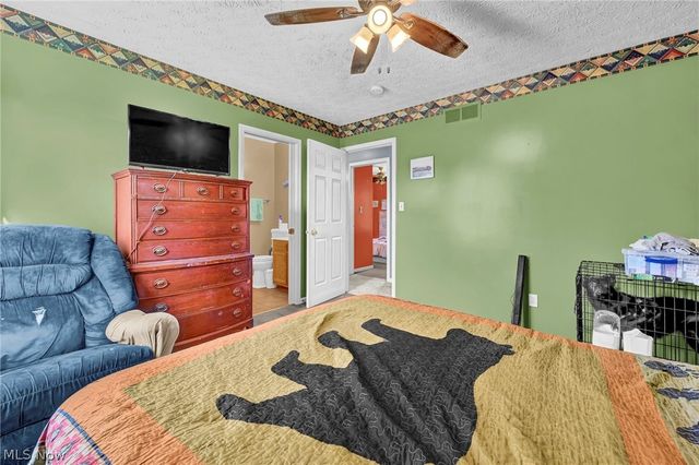 685 W Lake Street, Ravenna, OH 44266
