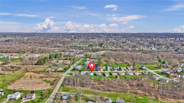 685 W Lake Street, Ravenna, OH 44266