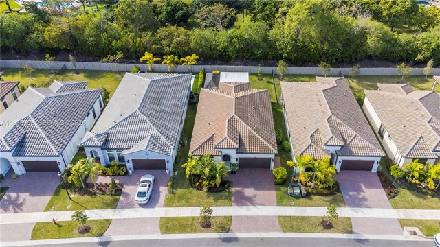 8149 Liberty Way, Parkland, FL 33067
