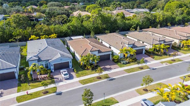 8149 Liberty Way, Parkland, FL 33067