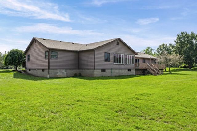 86 Peck Road, Greece, NY 14468