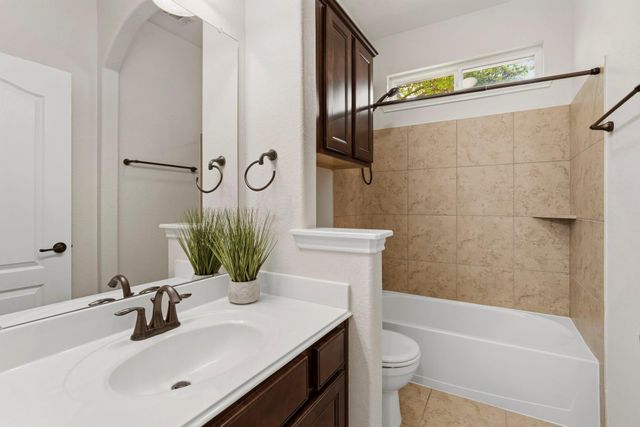 1526 Ralston Branch Way, Sugar Land, TX 77479