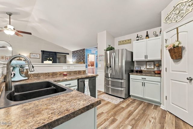 115 Goldenrod Court, Burlington, NC 27215
