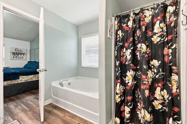 115 Goldenrod Court, Burlington, NC 27215