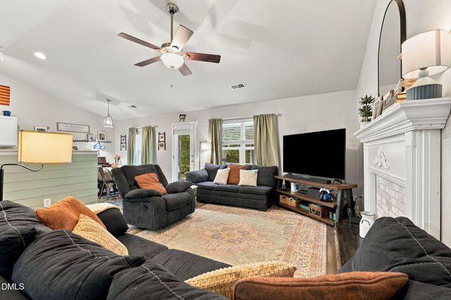 115 Goldenrod Court, Burlington, NC 27215