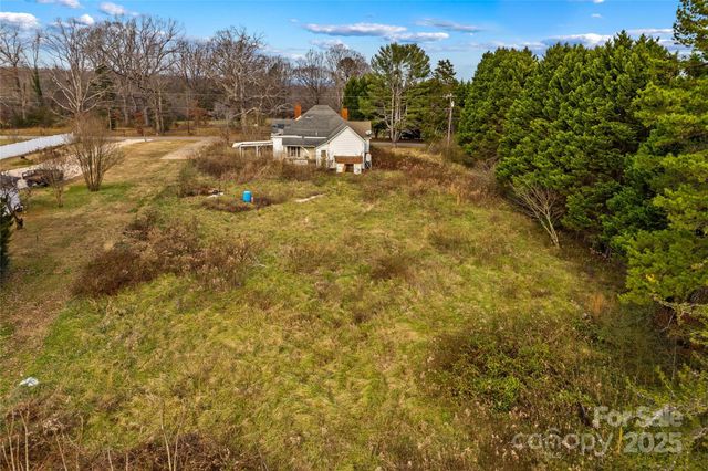 1091 Midway Road, Statesville, NC 28625