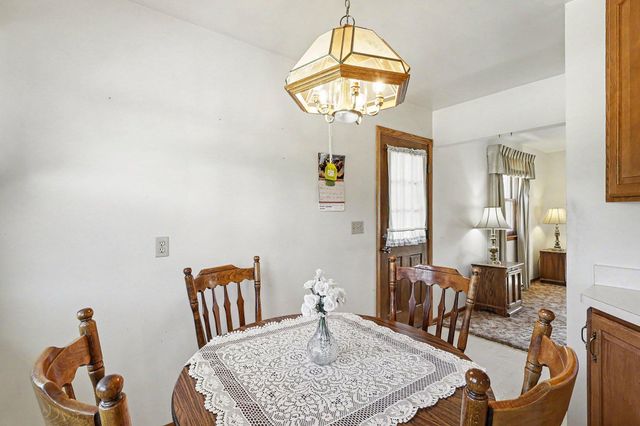 913 7th Avenue E, Shakopee, MN 55379