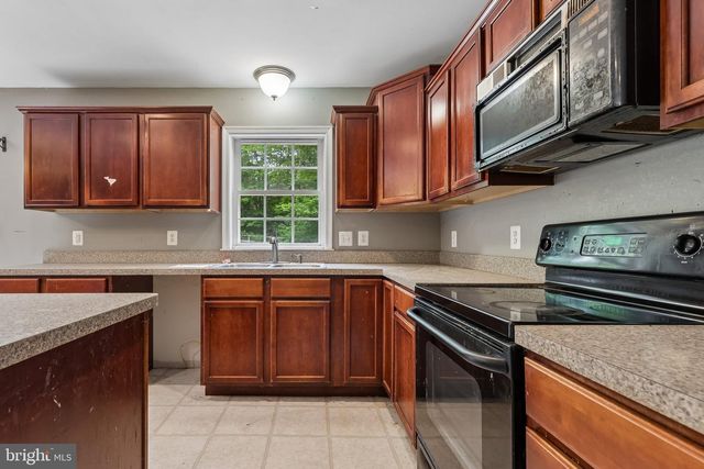 6286 DAWES DR, King George, VA 22485