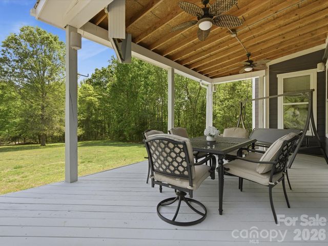 188 Carolina Crossing Drive, York, SC 29745