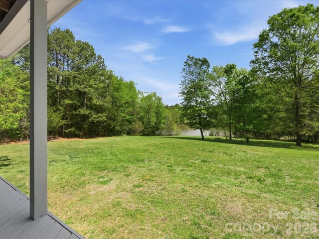 188 Carolina Crossing Drive, York, SC 29745