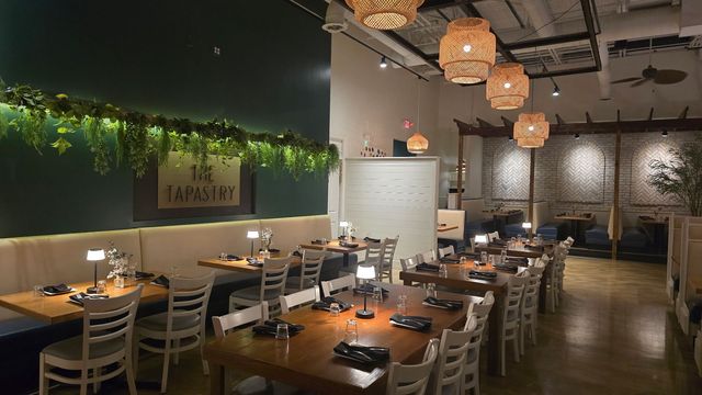 1762 N Milwaukee Avenue, Libertyville, IL 60048