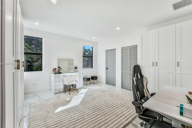 2320 SW 14th St, Miami, FL 33145