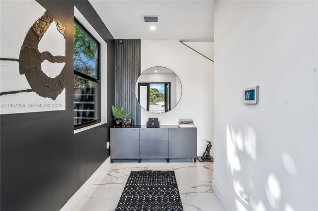 2320 SW 14th St, Miami, FL 33145