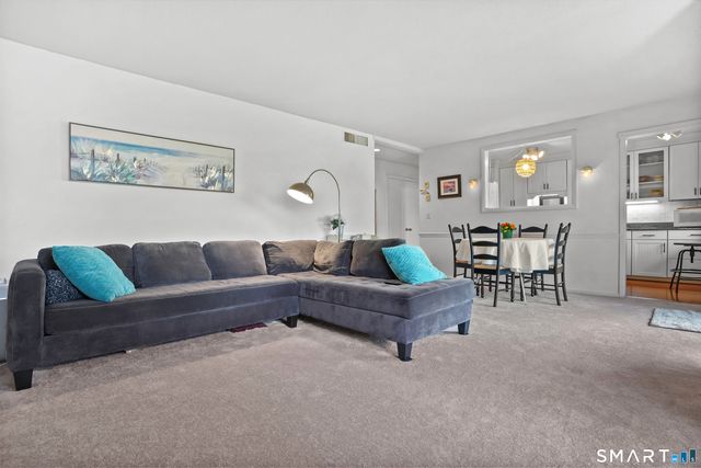 291 Heritage Village B, Southbury, CT 06488