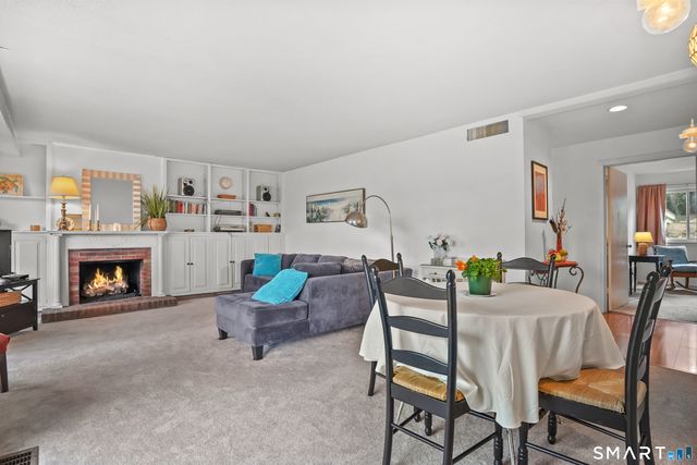 291 Heritage Village B, Southbury, CT 06488