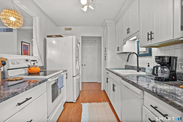 291 Heritage Village B, Southbury, CT 06488