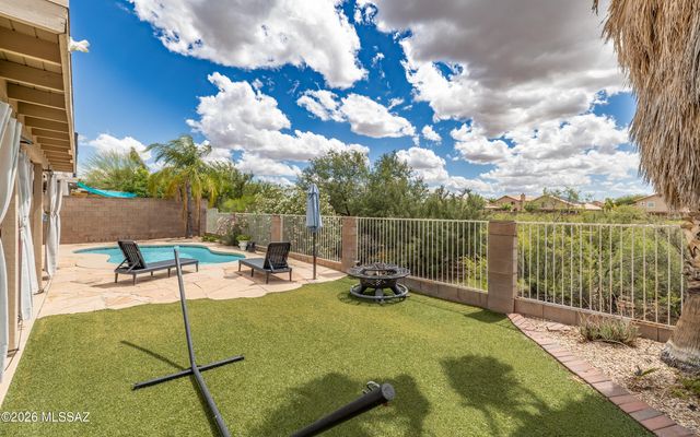 10260 E Buffaloberry Loop, Tucson, AZ 85748
