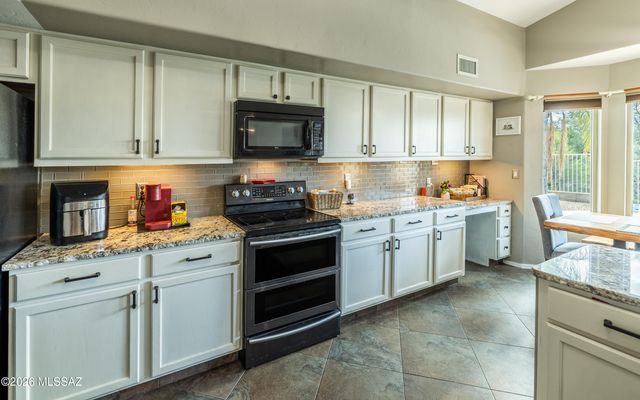 10260 E Buffaloberry Loop, Tucson, AZ 85748
