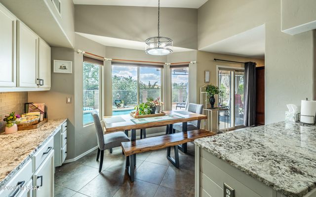 10260 E Buffaloberry Loop, Tucson, AZ 85748