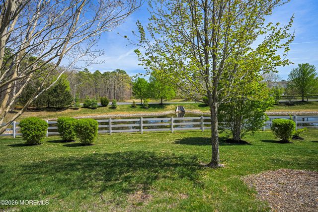 9 Arborridge Drive, Forked River, NJ 08731