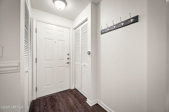 10435 MIDTOWN Parkway, 157, Jacksonville, FL 32246