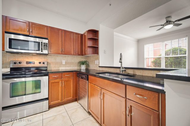 10435 MIDTOWN Parkway, 157, Jacksonville, FL 32246