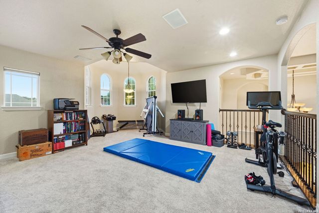 18118 Resort View, San Antonio, TX 78255