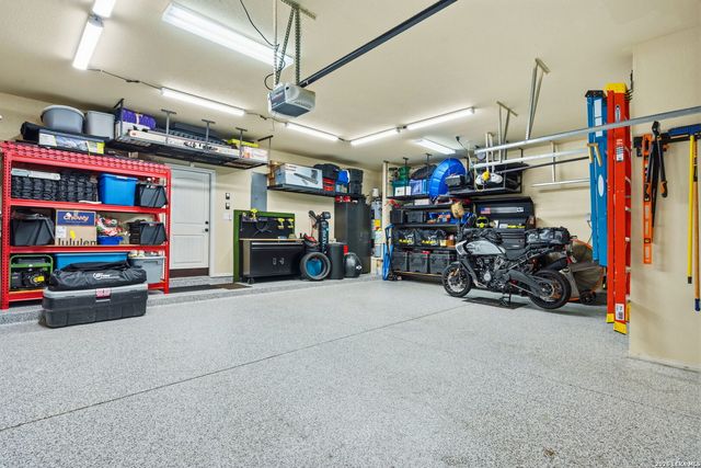 18118 Resort View, San Antonio, TX 78255