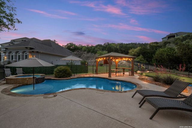 18118 Resort View, San Antonio, TX 78255