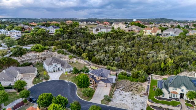 18118 Resort View, San Antonio, TX 78255