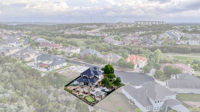 18118 Resort View, San Antonio, TX 78255