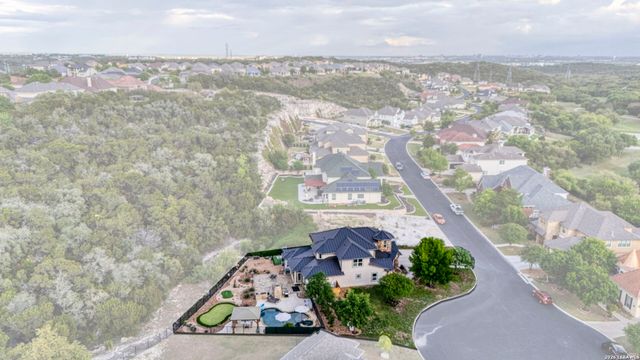 18118 Resort View, San Antonio, TX 78255
