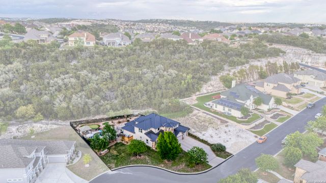 18118 Resort View, San Antonio, TX 78255