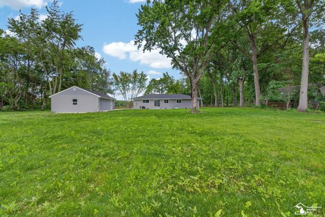 29055 Bredow Avenue, Huron Twp, MI 48174