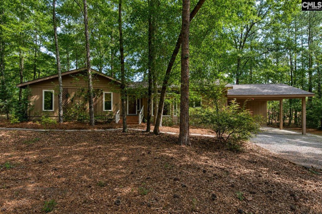 8 Cedar Place, Camden, SC 29020