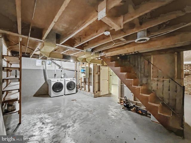 172 EDGEWOOD RD, York, PA 17402