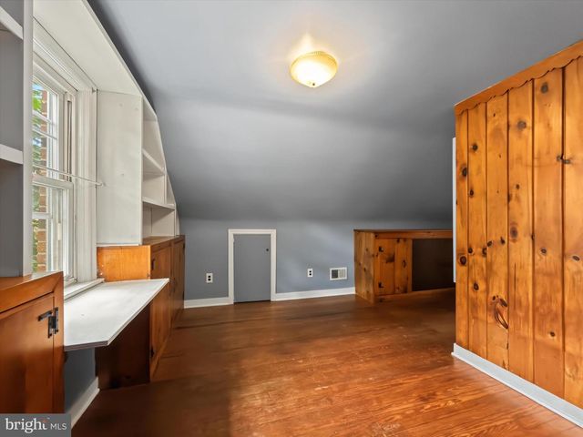 172 EDGEWOOD RD, York, PA 17402