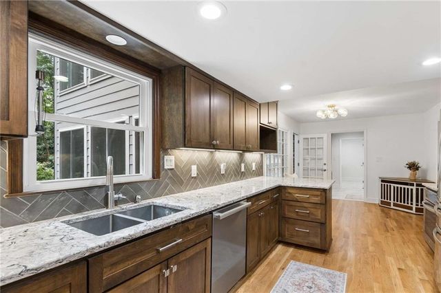 2383 Riverglenn Circle, Atlanta, GA 30338