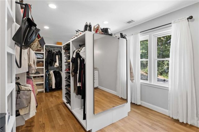 2383 Riverglenn Circle, Atlanta, GA 30338