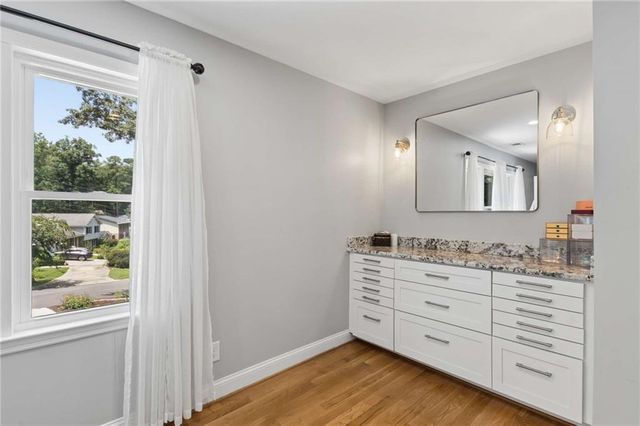 2383 Riverglenn Circle, Atlanta, GA 30338